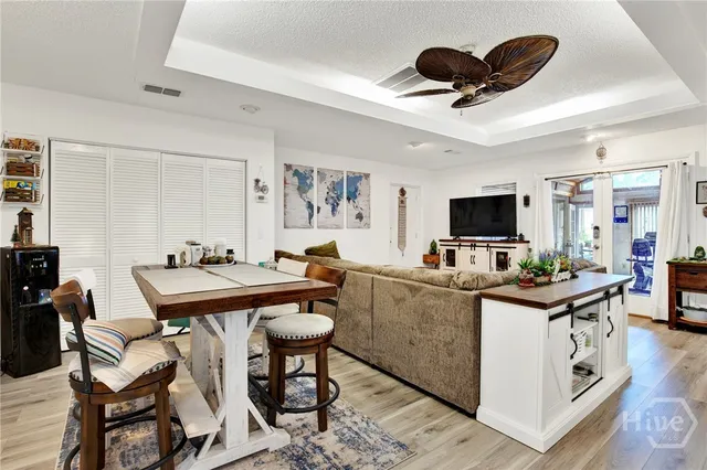 $650,000 | 618 Tibet Avenue, Savannah, GA 31406