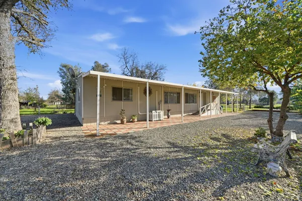 $250,000 | 17300 Lassen Avenue, Anderson, CA 96007