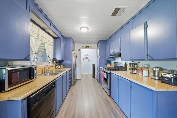 $250,000 | 17300 Lassen Avenue, Anderson, CA 96007