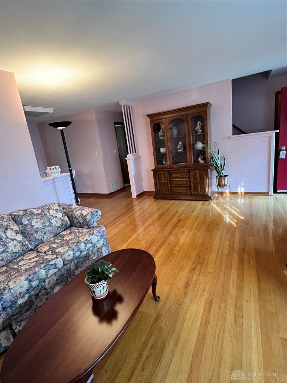 941 Gardner Road Kettering, OH 45429 - Photo 6 of 46