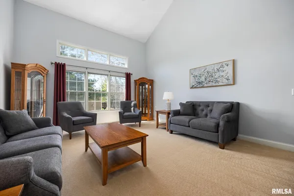 $450,000 | 5408 West Fieldstone Drive, Peoria, IL 61615