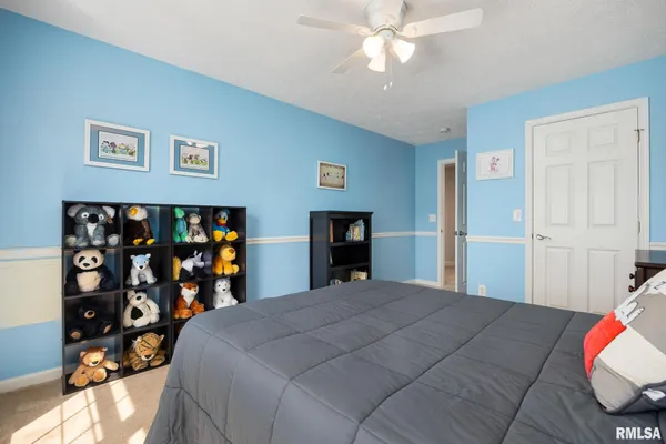 $450,000 | 5408 West Fieldstone Drive, Peoria, IL 61615