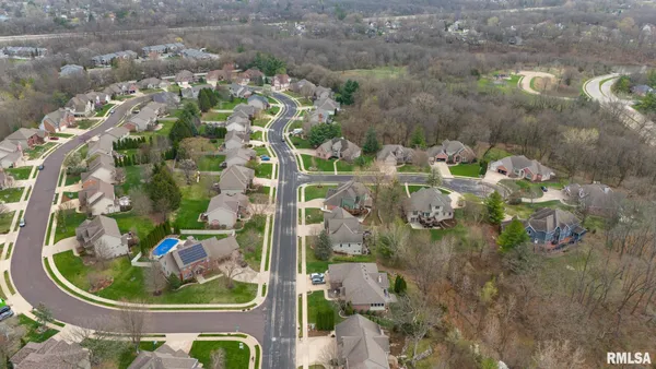 $450,000 | 5408 West Fieldstone Drive, Peoria, IL 61615