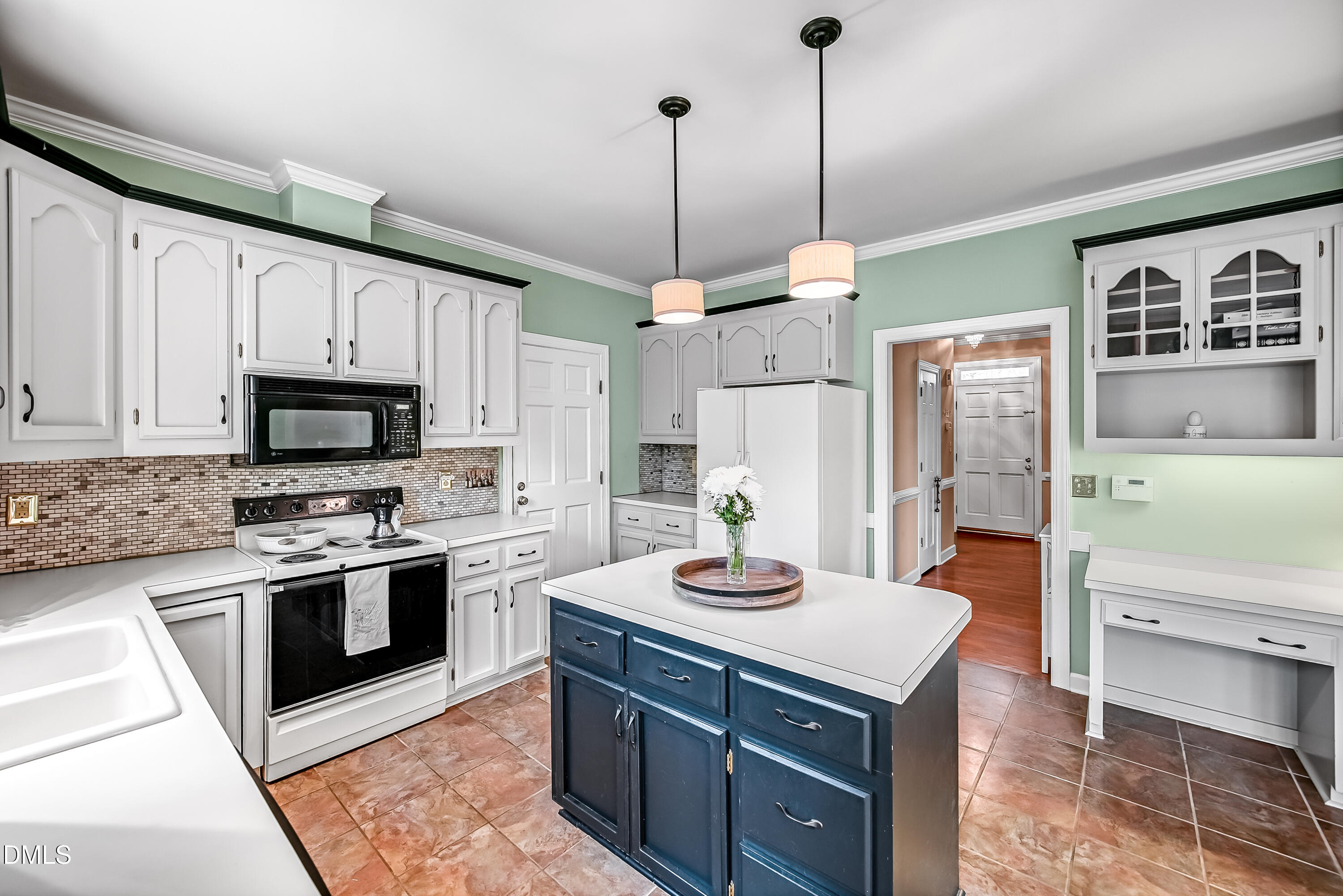 12204 Warwickshire Way Raleigh, NC 27613 - Photo 15 of 50 DSC07292_4_6