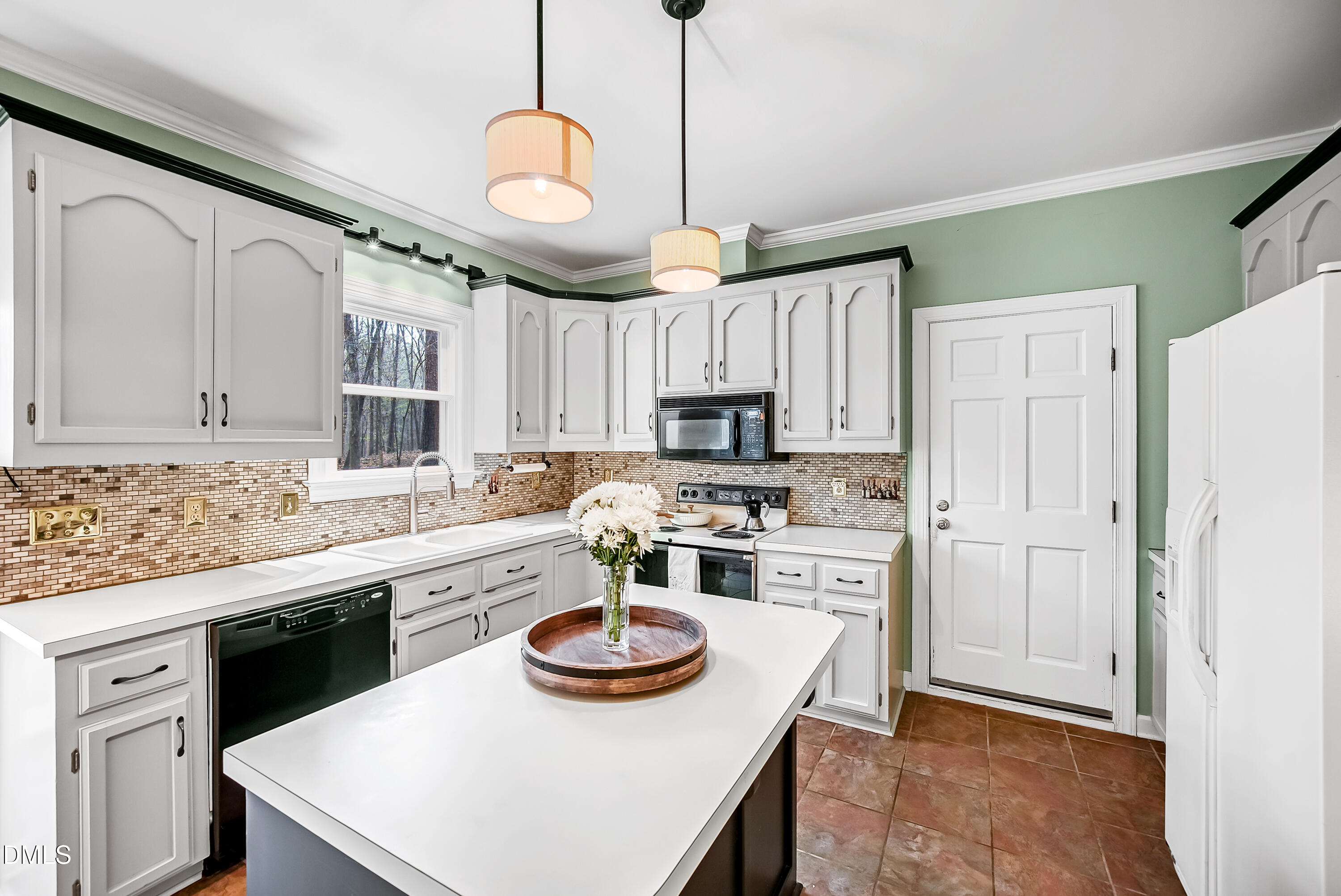 12204 Warwickshire Way Raleigh, NC 27613 - Photo 17 of 50 DSC07298_300_302