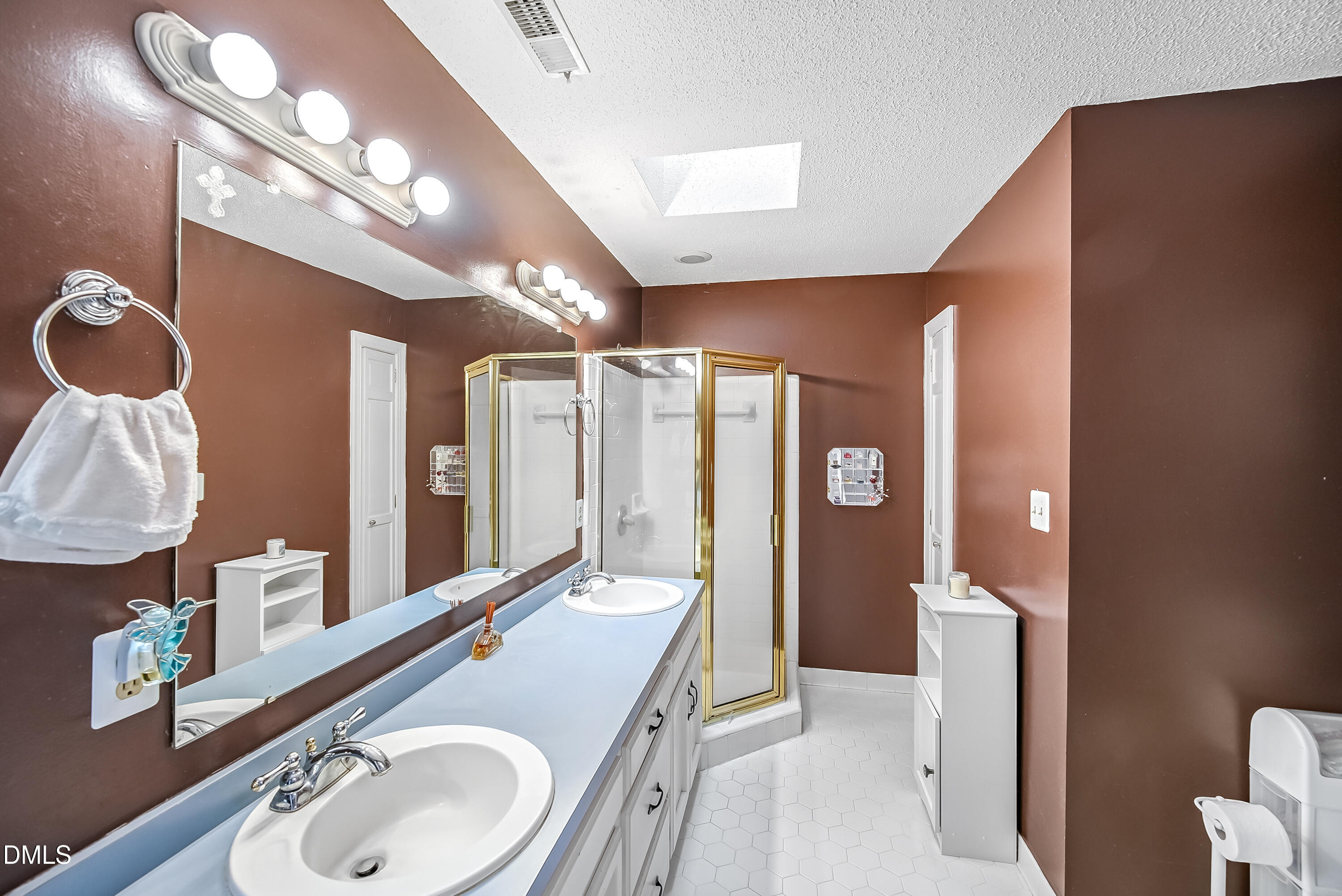 12204 Warwickshire Way Raleigh, NC 27613 - Photo 34 of 50 DSC07421_3_5