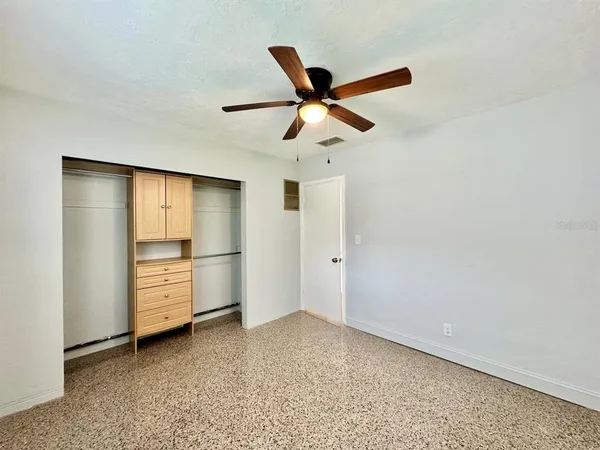 $2,100 | 10932 104th Avenue, Largo, FL 33778