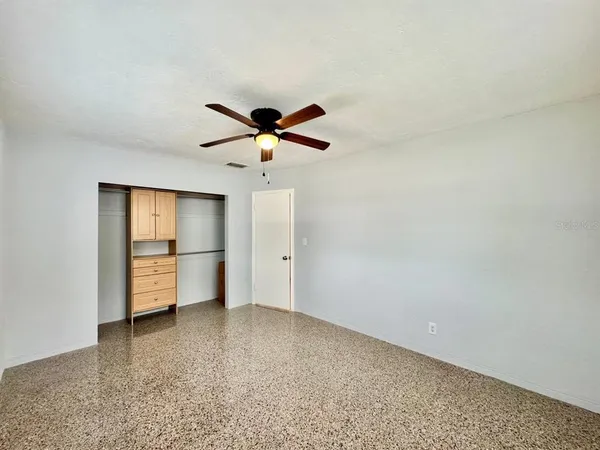 $2,100 | 10932 104th Avenue, Largo, FL 33778