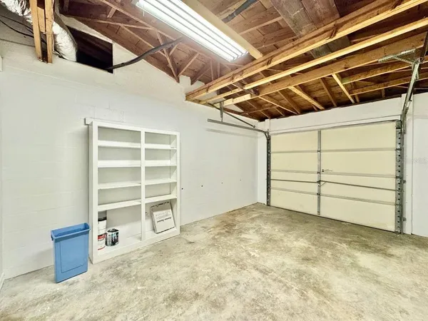 $2,100 | 10932 104th Avenue, Largo, FL 33778