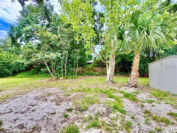$2,100 | 10932 104th Avenue, Largo, FL 33778