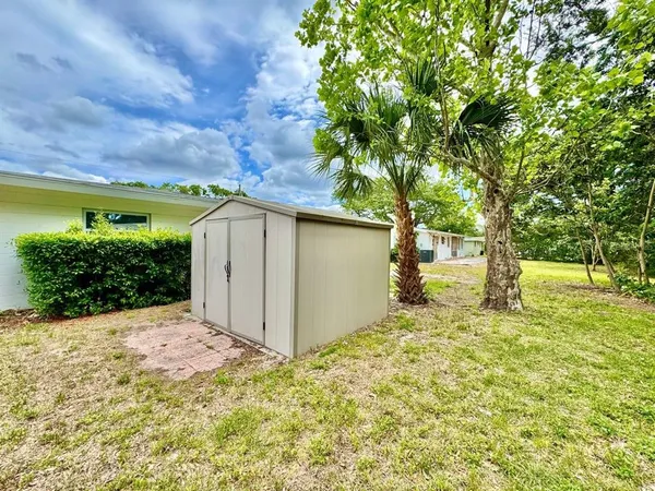 $2,100 | 10932 104th Avenue, Largo, FL 33778