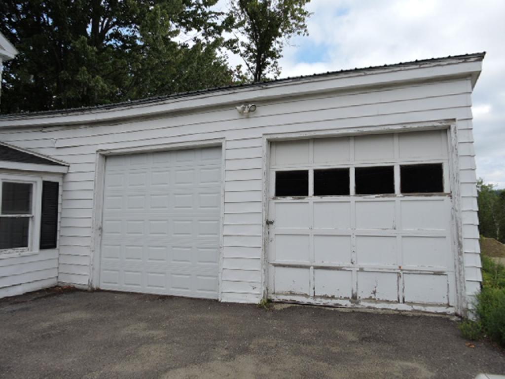 122 Jericho Road Essex, VT 05452 - Photo 2 of 21 Gallery Image 2