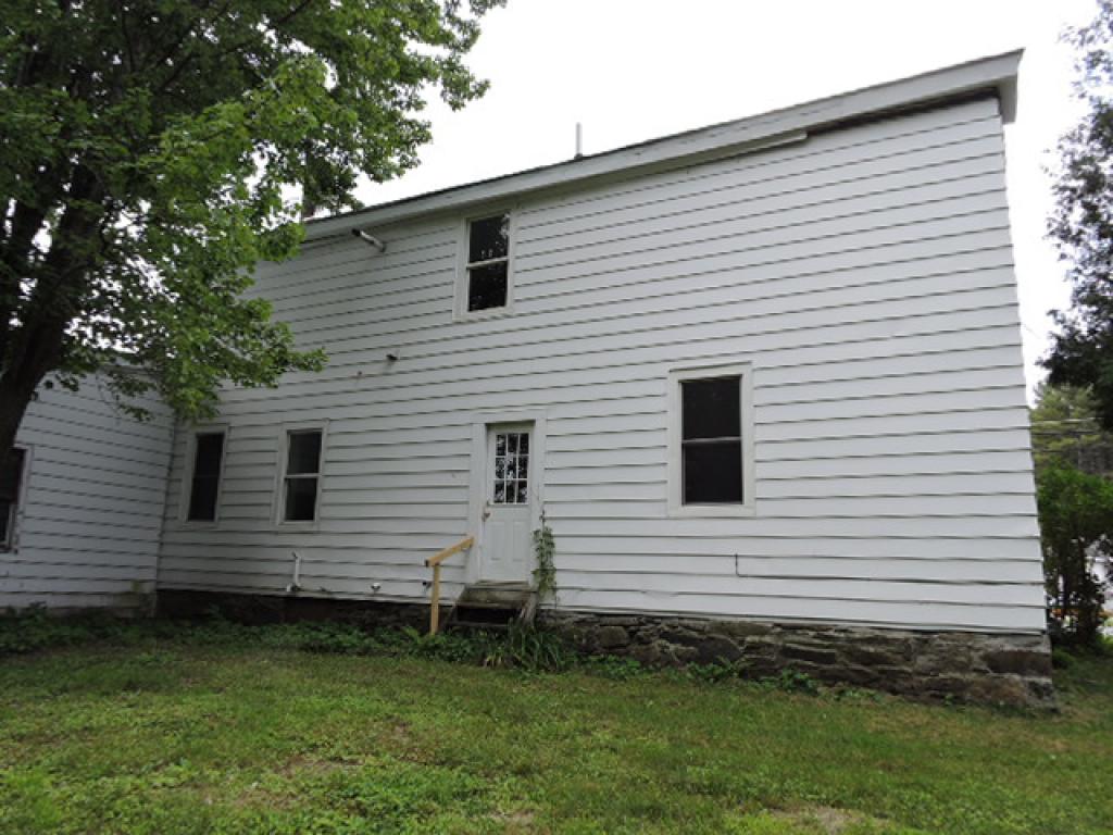 122 Jericho Road Essex, VT 05452 - Photo 5 of 21 Gallery Image 5