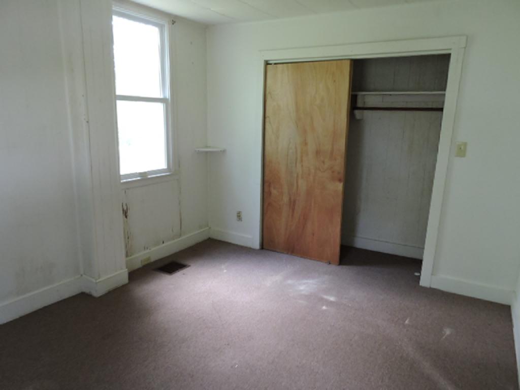 122 Jericho Road Essex, VT 05452 - Photo 8 of 21 Gallery Image 8