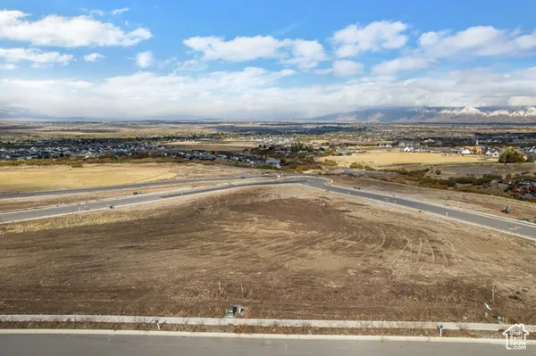 $269,900 | 675 East Birch Lane, Unit 66, Elk Ridge, UT 84651