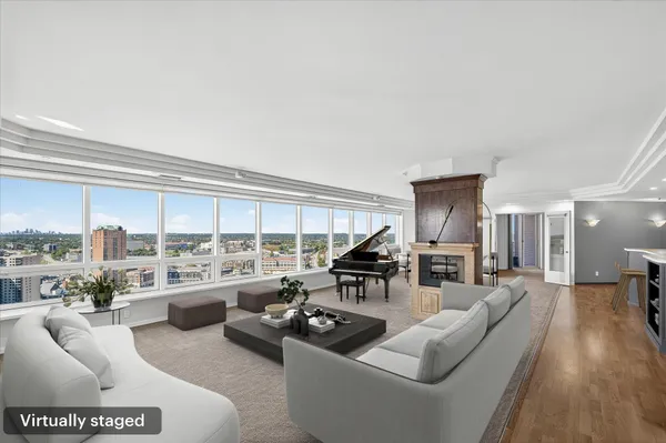 $600,000 | 168 6th Street East, Unit 3501/3506, St. Paul, MN 55101