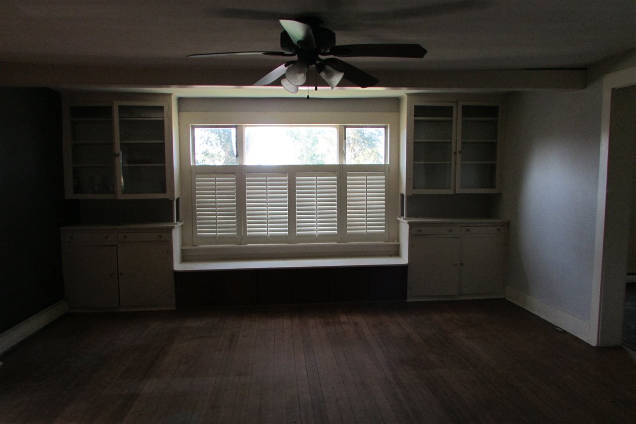 1111 Ely Road Northeast Solon, IA 52333 - Photo 11 of 27 Gallery Image 11