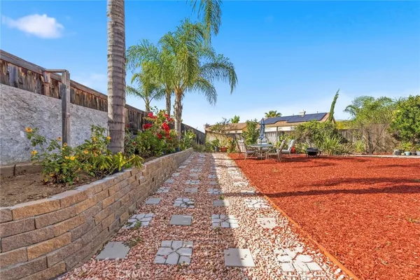 $645,000 | 33249 Chert Lane, Wildomar, CA 92595