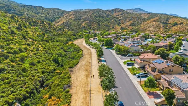 $645,000 | 33249 Chert Lane, Wildomar, CA 92595