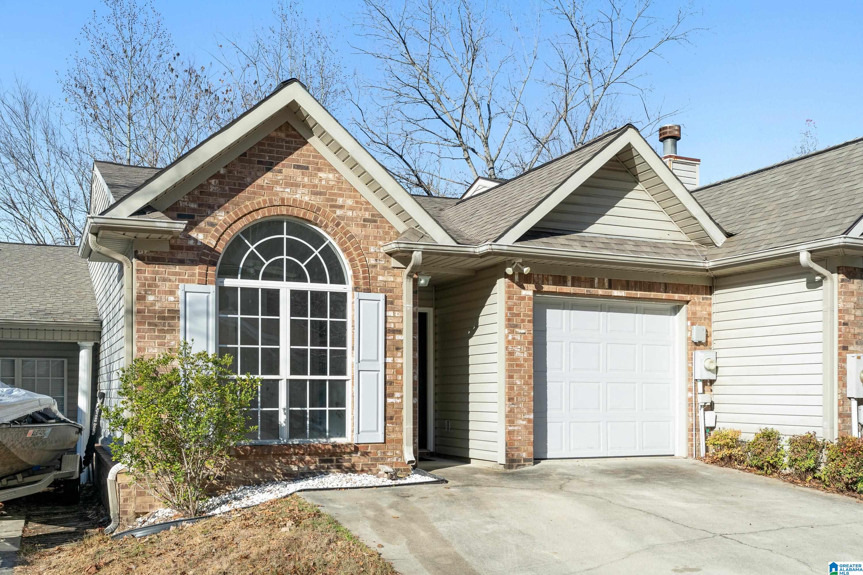 407 Midridge Lane Pelham, AL 35124 - Photo 2 of 26 Gallery Image 2
