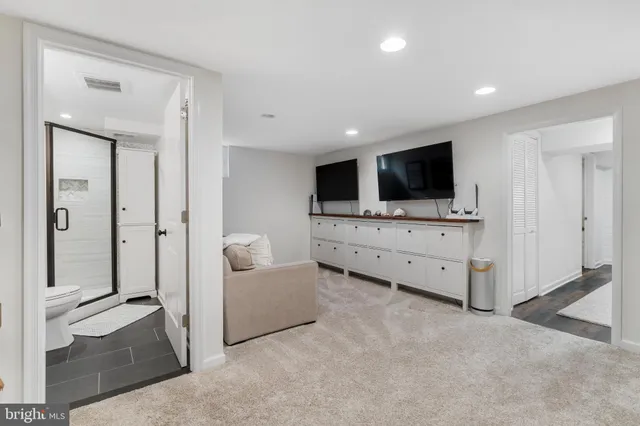 $515,000 | 136 Hopkins Road, Baltimore, MD 21212