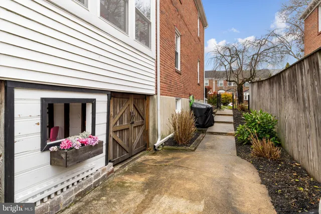 $515,000 | 136 Hopkins Road, Baltimore, MD 21212