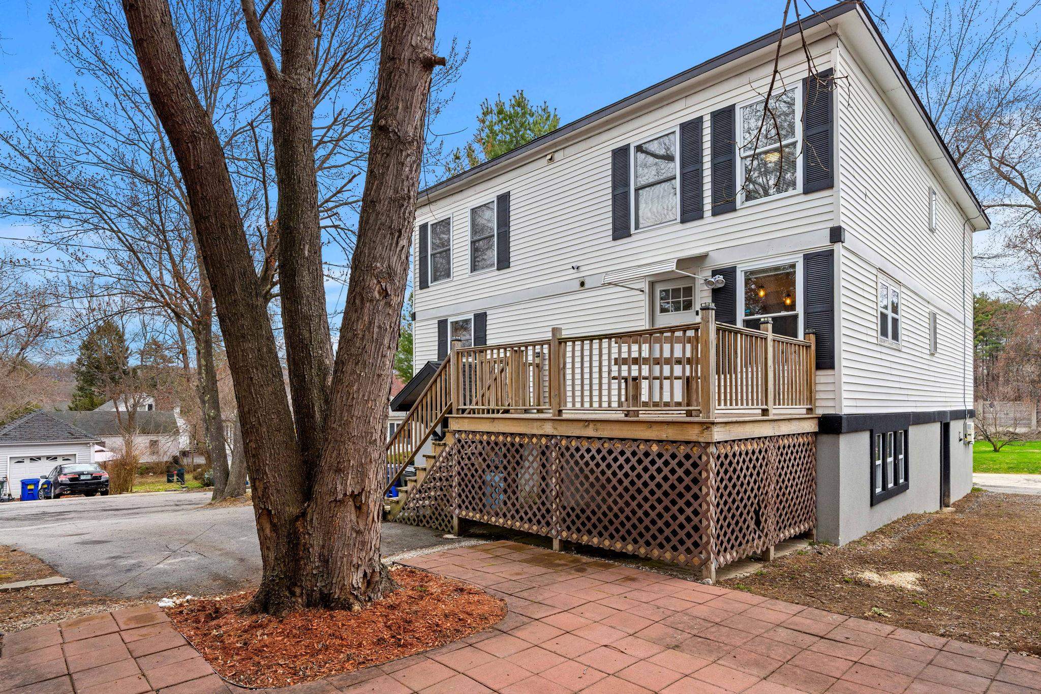 214 Maplehurst Avenue Manchester, NH 03104 - Photo 7 of 58