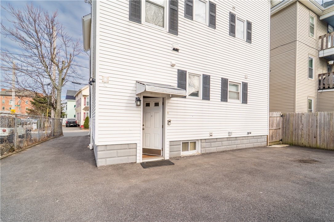 208 Sabin Street Pawtucket, RI 02860 - Photo 29 of 31