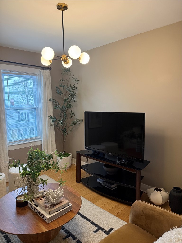 208 Sabin Street Pawtucket, RI 02860 - Photo 3 of 36