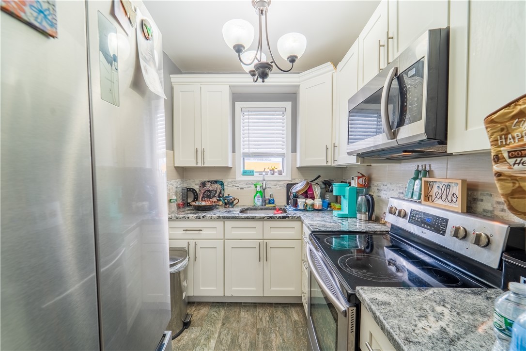 208 Sabin Street Pawtucket, RI 02860 - Photo 4 of 31