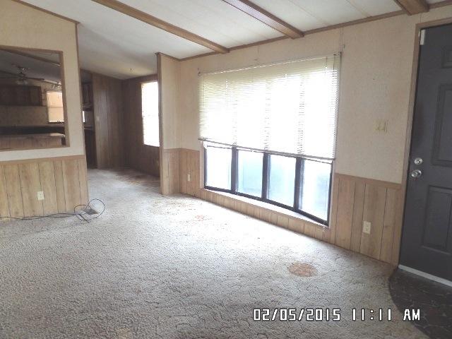83 Barn Road Penhook, VA 24137 - Photo 8 of 10 83lrv3U