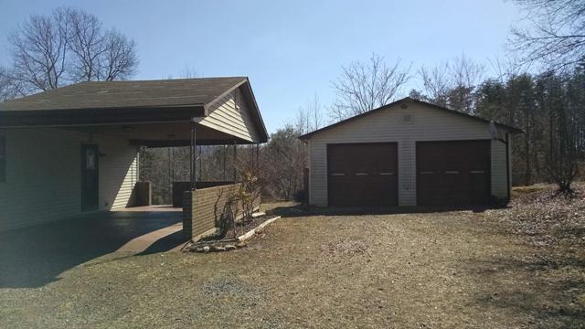 83 Barn Road Penhook, VA 24137 - Photo 10 of 10 garage.jpg