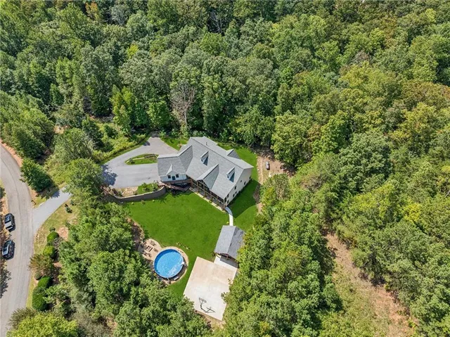 $998,000 | 60 Cove Lake Drive, Marble Hill, GA 30148