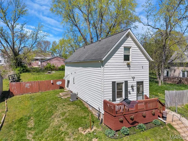 $79,999 | 135 East Holden Avenue, St. Louis, MO 63125