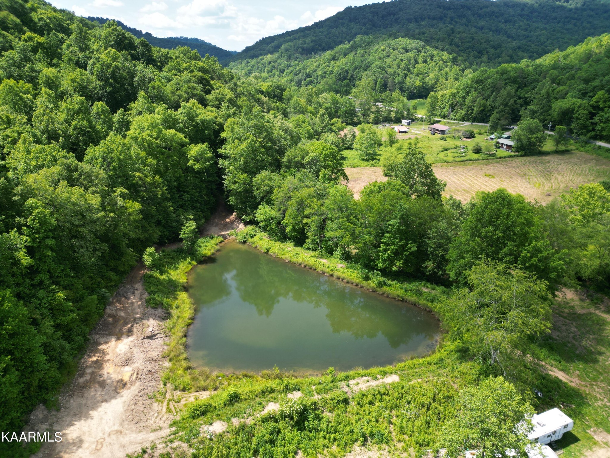 5090 Buffalo Road Oneida, TN 37841 - Photo 6 of 13 Gallery Image 6