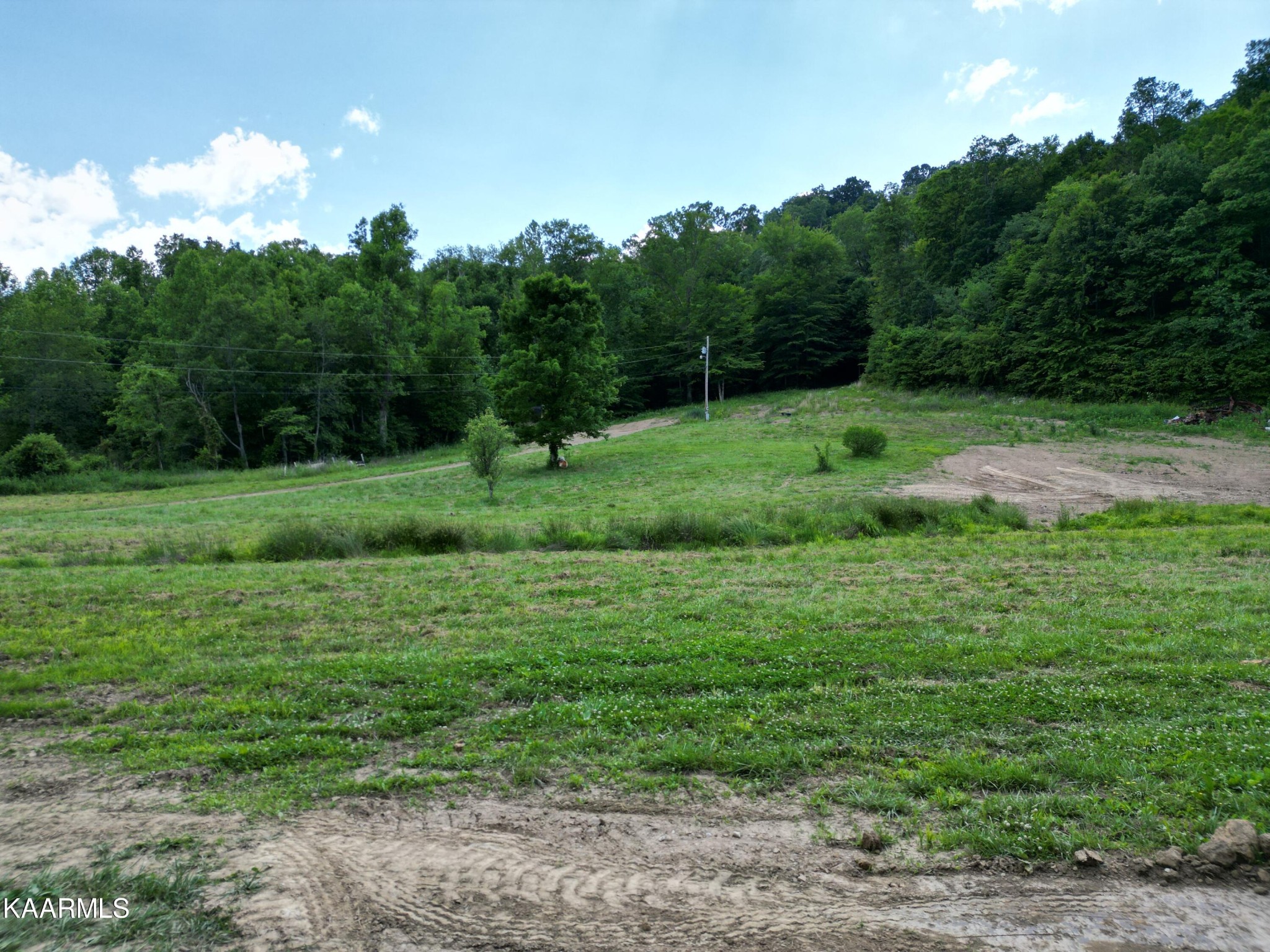 5090 Buffalo Road Oneida, TN 37841 - Photo 9 of 13 Gallery Image 9