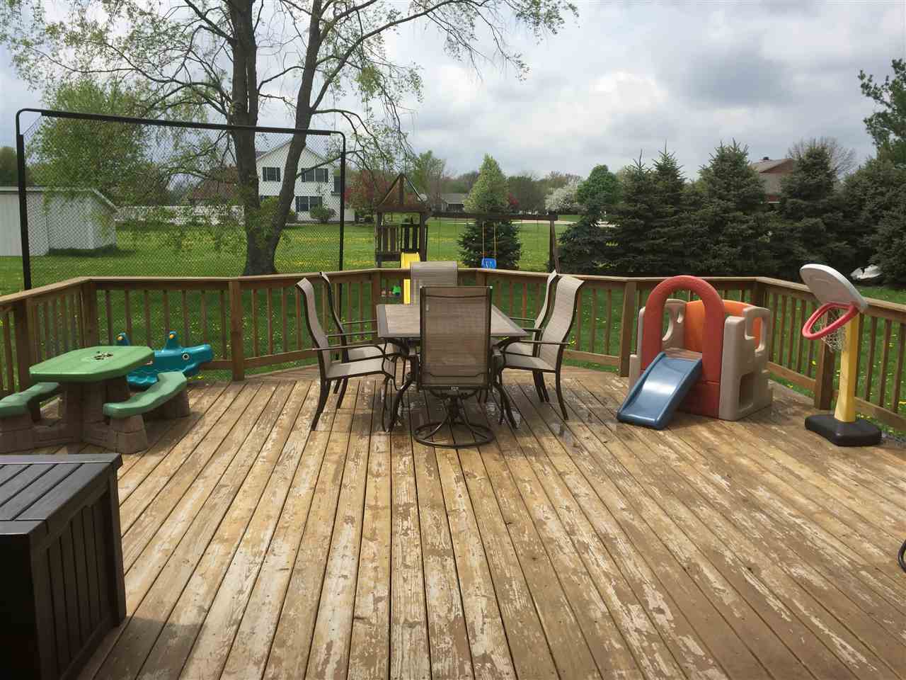 1610 Briar Lane Rochester, IN 46975 - Photo 7 of 16