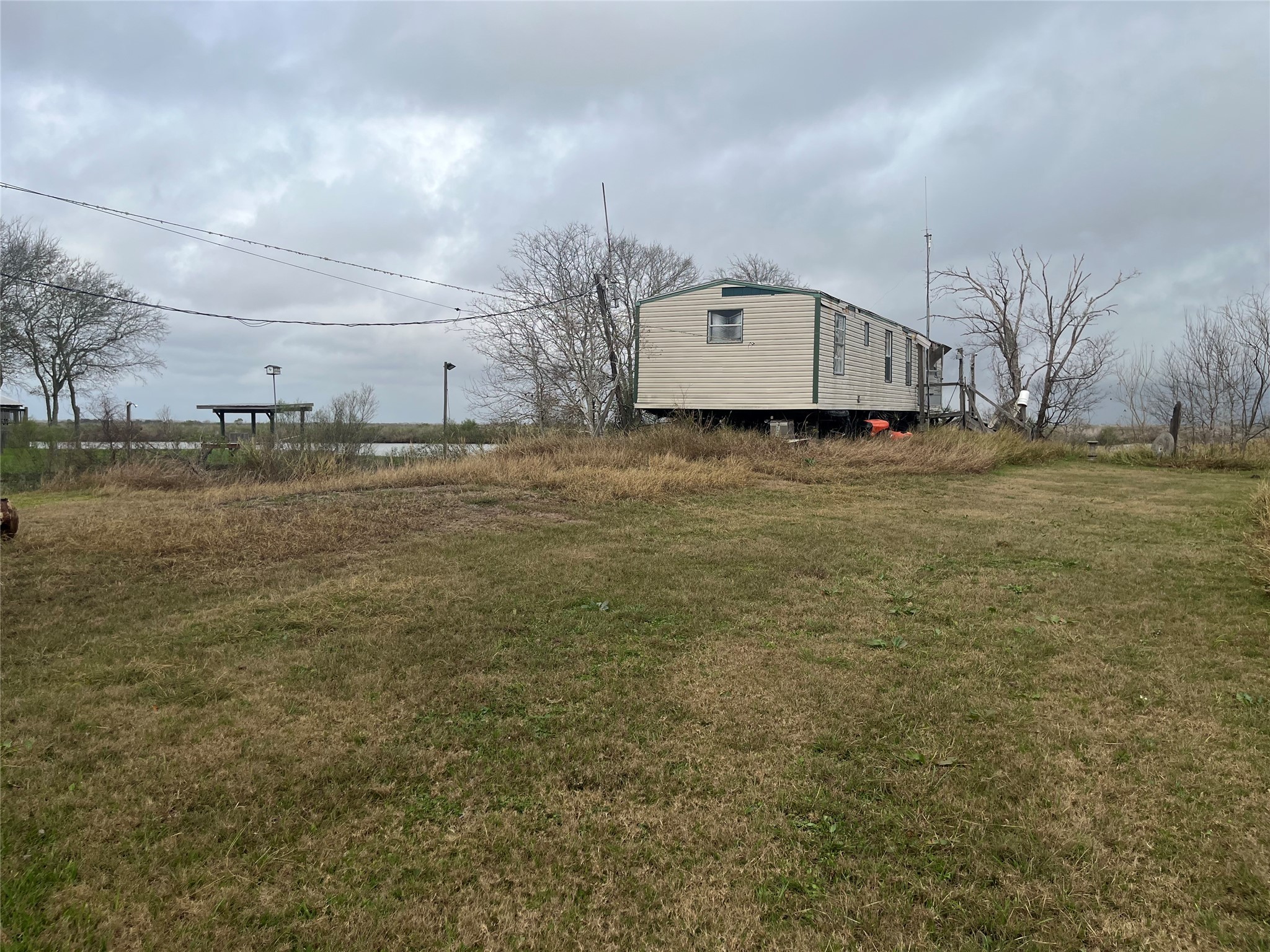 3007 Cr-807a Angleton, TX 77515 - Photo 4 of 28