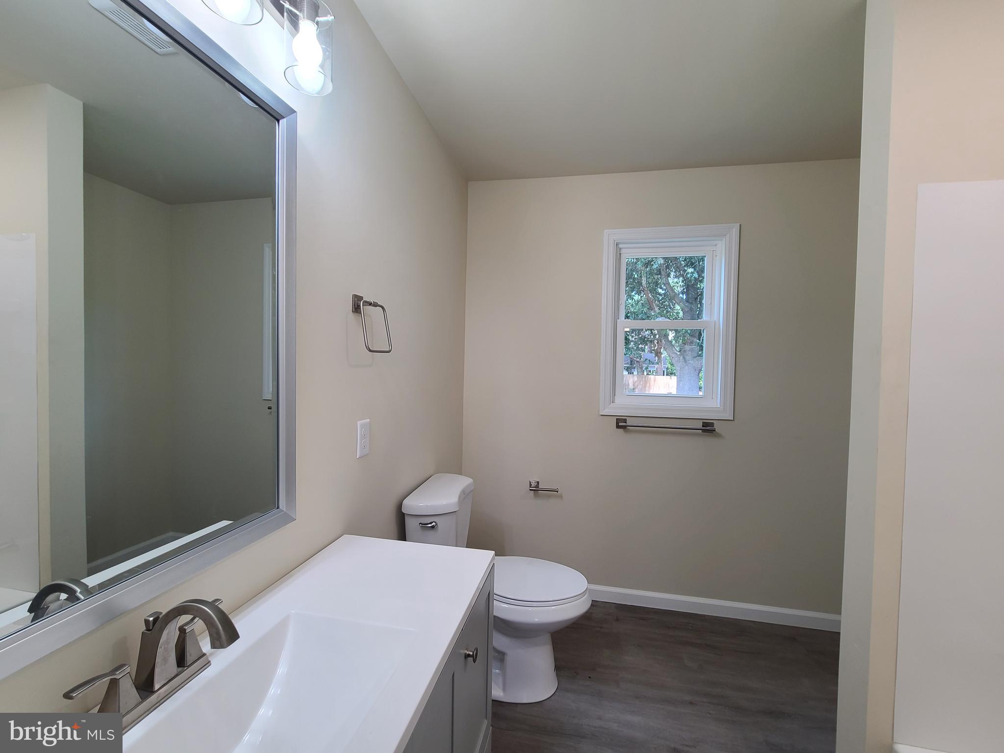 2027 Bypass Road Pocomoke City, MD 21851 - Photo 15 of 15 Hall Bath