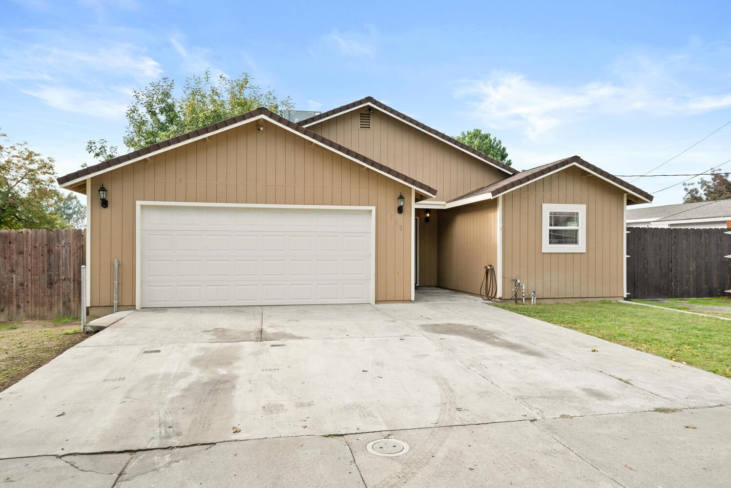 1748 Palm Avenue Corning, CA 96021 - Photo 1 of 30