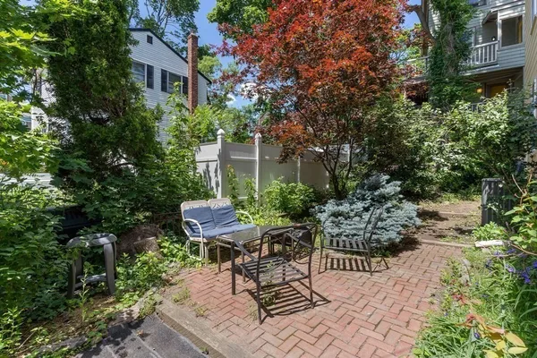 $4,100 | 10-12 Castlerock Street, Unit 2, Boston, MA 02125