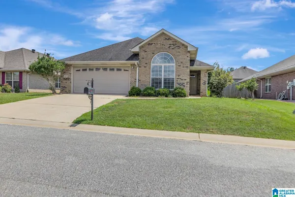 $249,000 | 122 Grasonville Road, Alabaster, AL 35007
