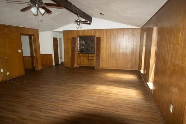 $2,095 | 109 Simmons Loop, Van Alstyne, TX 75495