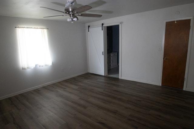 109 Simmons Loop Van Alstyne, TX 75495 - Photo 9 of 17 Primary Bedroom