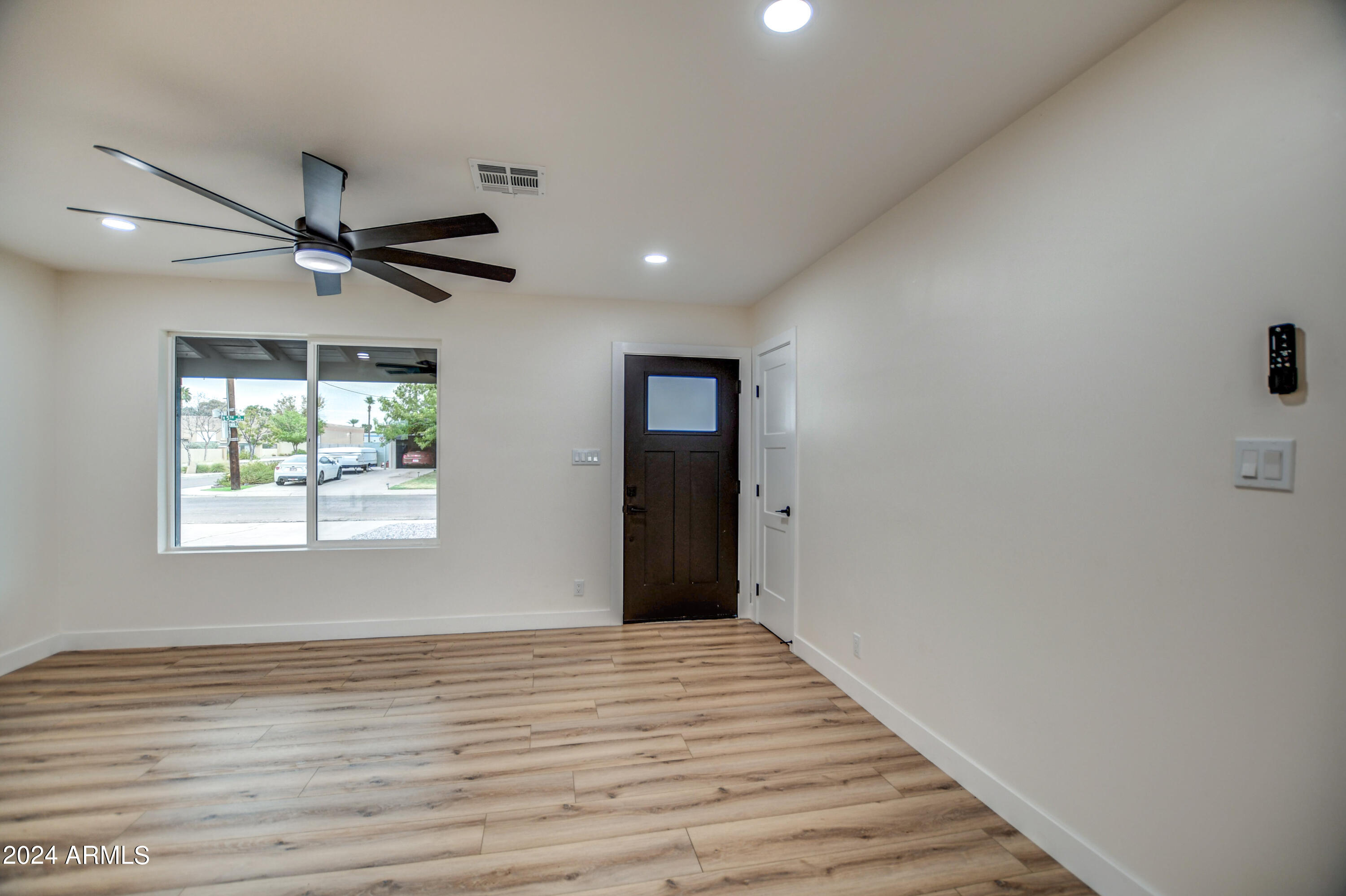1553 West 5th Place Tempe, AZ 85281 - Photo 15 of 30 a view of an empty room with a window