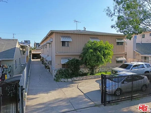 $1,390,000 | 5836 Lexington Avenue, Los Angeles, CA 90038