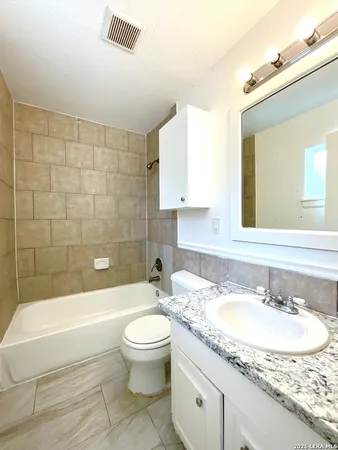 $695 | 602 Lovett Avenue, Unit 5, San Antonio, TX 78211