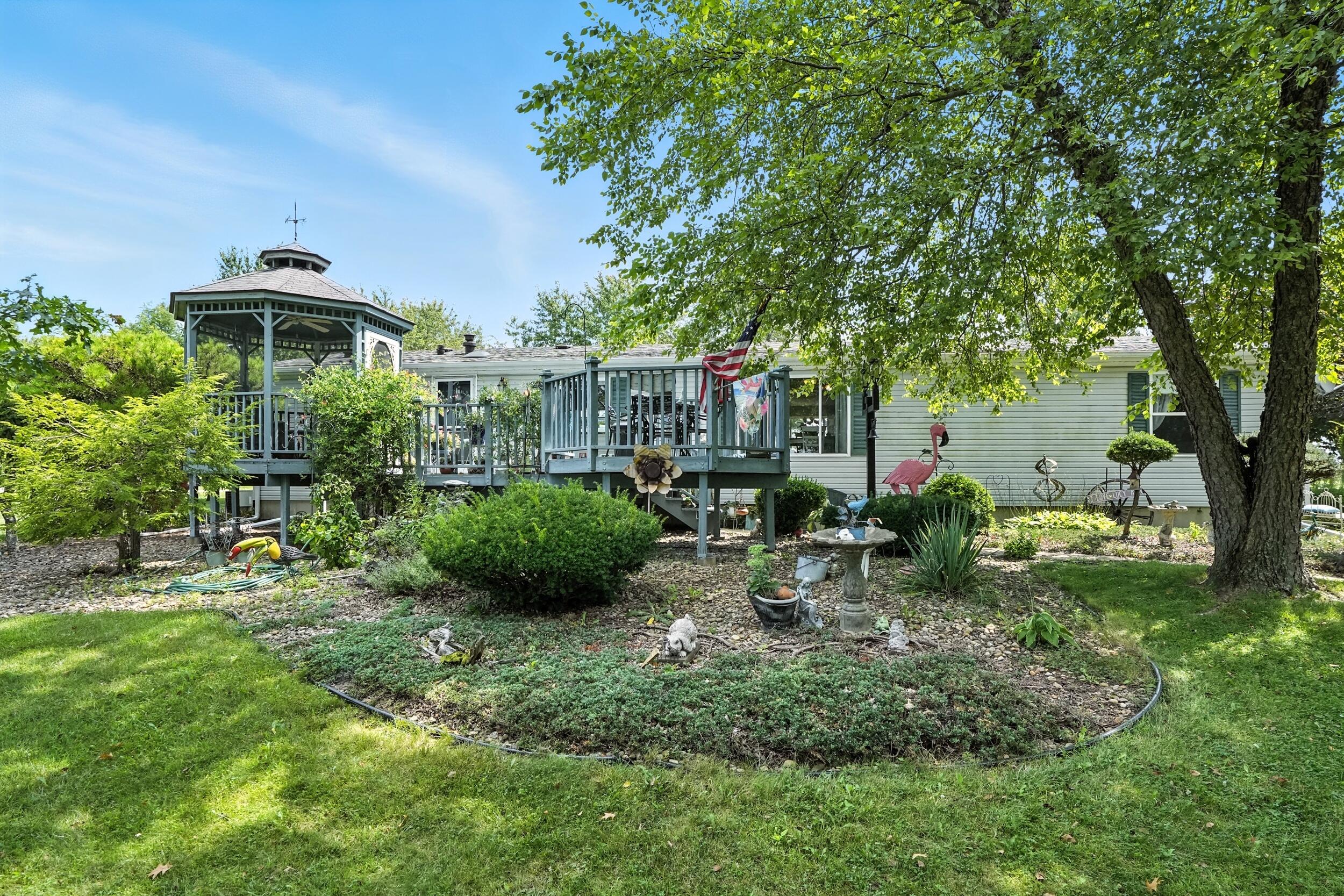 15338 Harrison Street Crown Point, IN 46307 - Photo 25 of 32 a view of backyard with green space