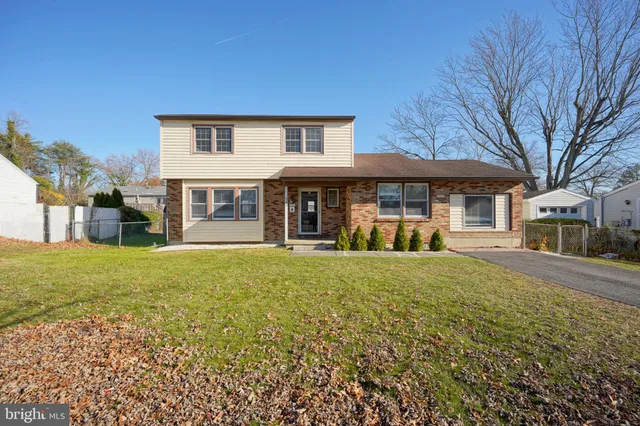 $340,000 | 523 Carver Court, Lawnside, NJ 08045