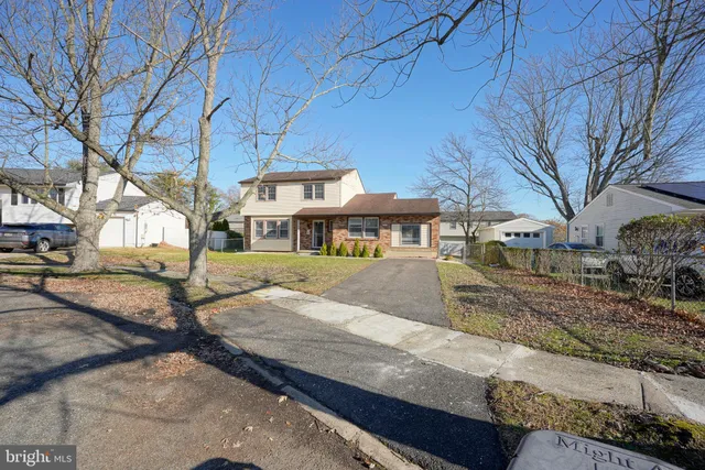 $340,000 | 523 Carver Court, Lawnside, NJ 08045